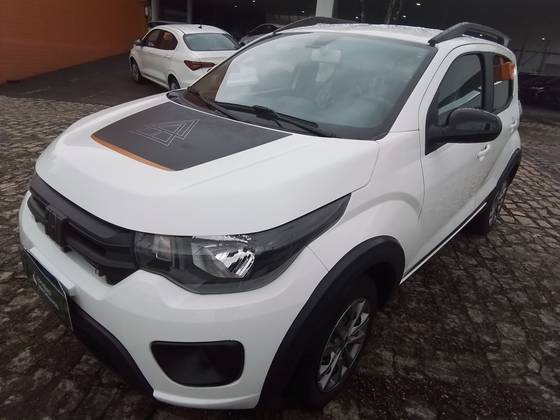 FIAT MOBI 1.0 EVO FLEX TREKKING MANUAL